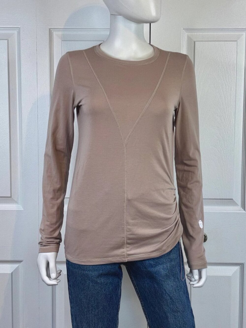 INDYGENA women's long-sleeved sweater small